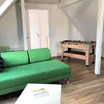 Haus Annaduene, Am Alten Deich 15b Hébergement de vacances *